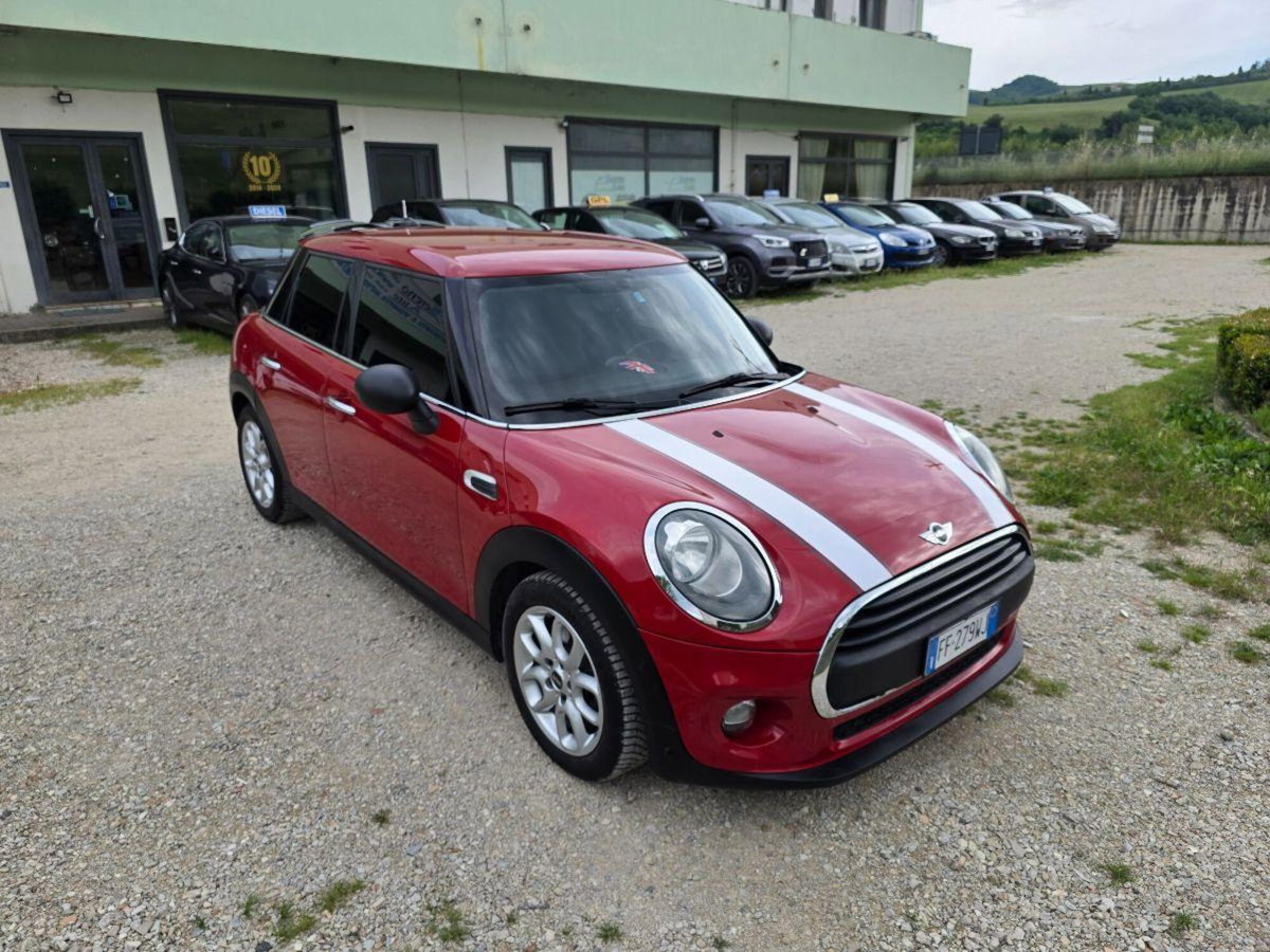 MINI Mini 1.5 One D Hype 5 porte (11)