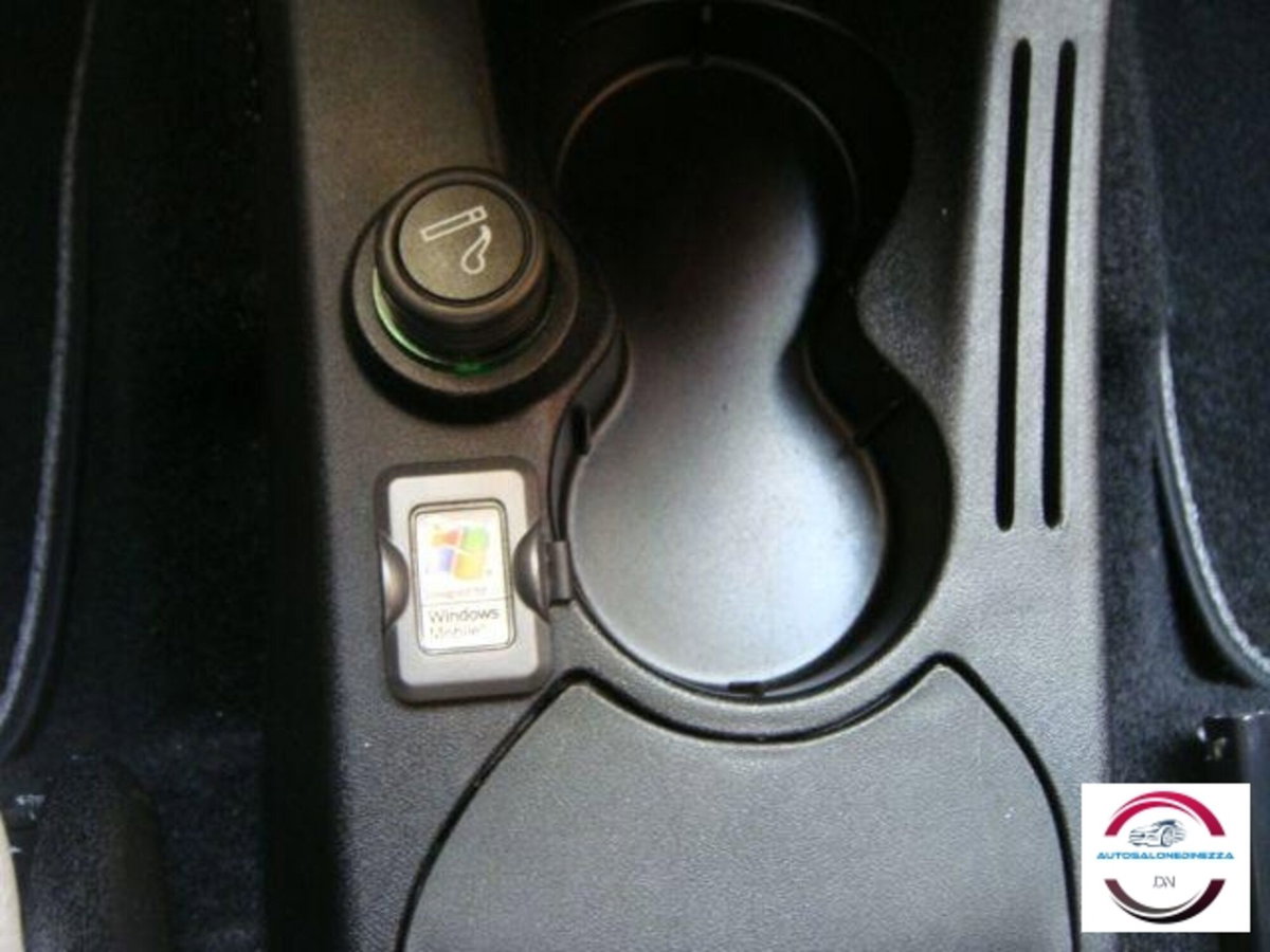 Lancia Ypsilon 1.2 69 CV Platinum (11)