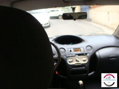 Toyota Yaris 16V cat 5 porte Sol (9)
