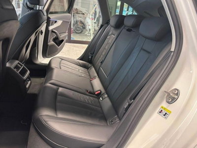 Audi A4 Allroad 2.0 TDI 190 CV S tronic (19)