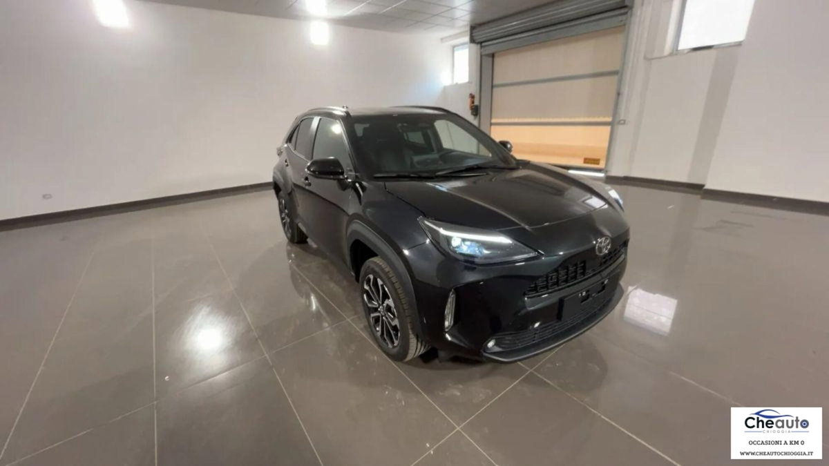 Toyota Yaris Cross 1.5 Hybrid 5p. E-CVT Trend (3)