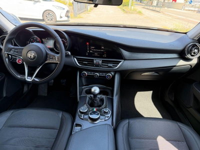 Alfa Romeo Giulia 2.2 Turbodiesel 150 CV AT8 Super (12)
