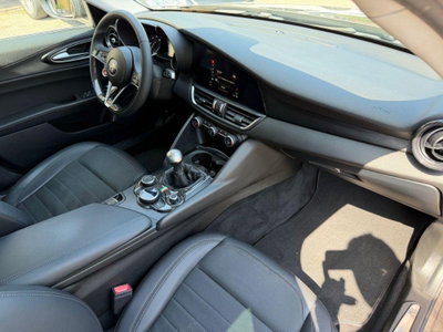 Alfa Romeo Giulia 2.2 Turbodiesel 150 CV AT8 Super (17)