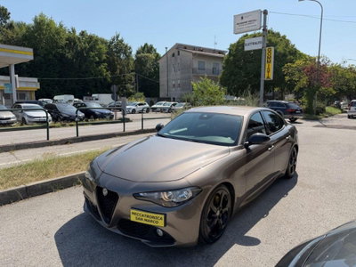 Alfa Romeo Giulia 2.2 Turbodiesel 150 CV AT8 Super (3)