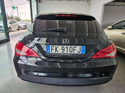 Mercedes-Benz CLA Shooting Brake 180 d Premium (5)