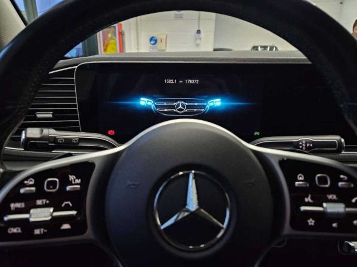 Mercedes-Benz GLE SUV 300 d 4Matic Premium Plus (13)