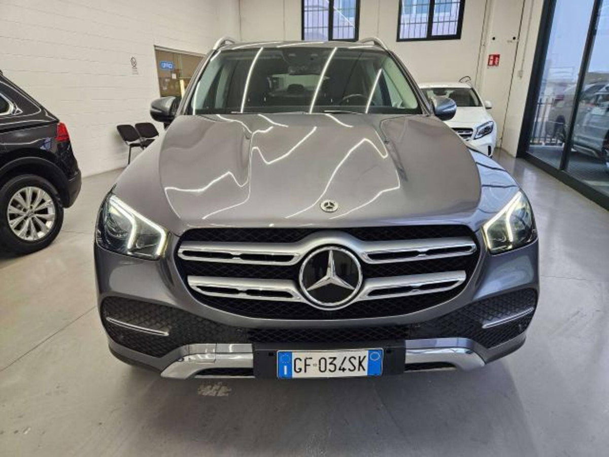 Mercedes-Benz GLE SUV 300 d 4Matic Premium Plus (2)