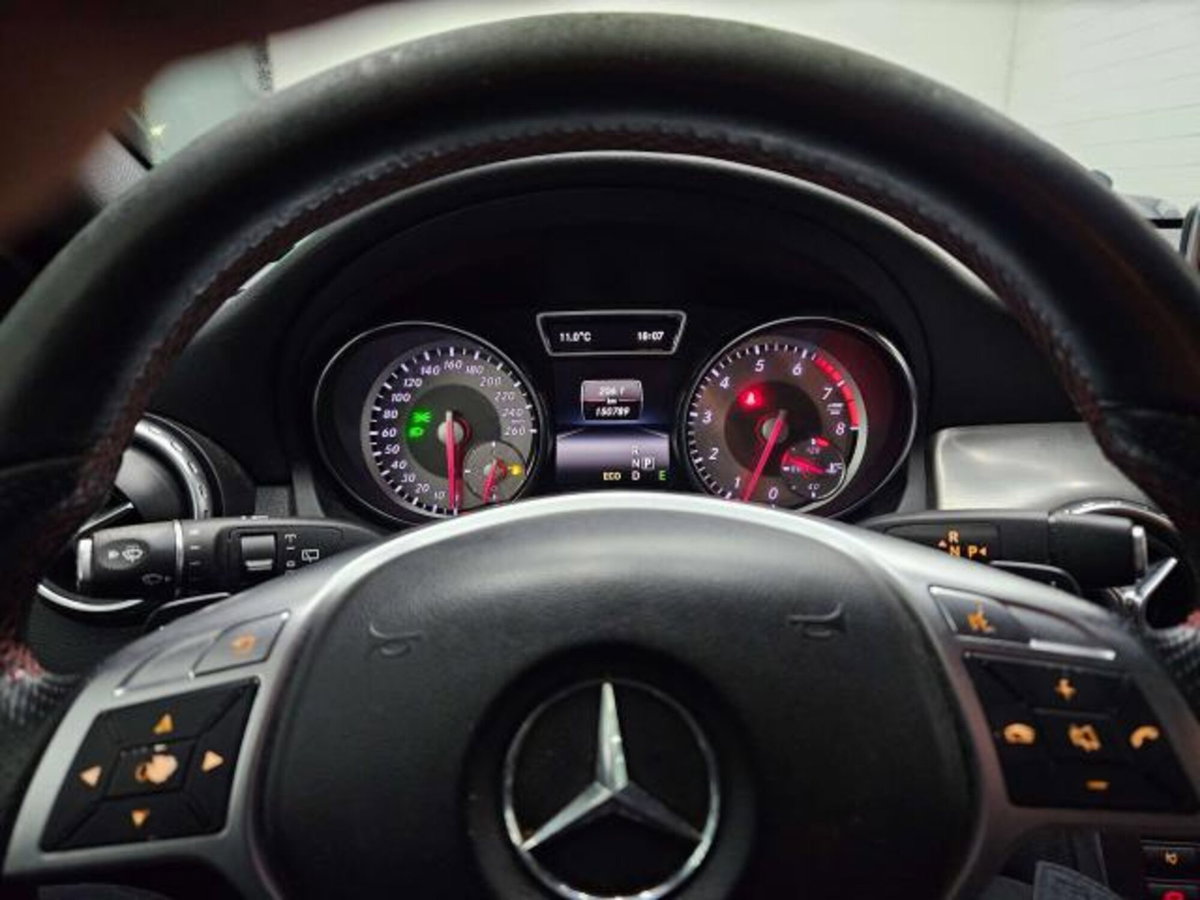 Mercedes-Benz GLA SUV 250 Premium (12)