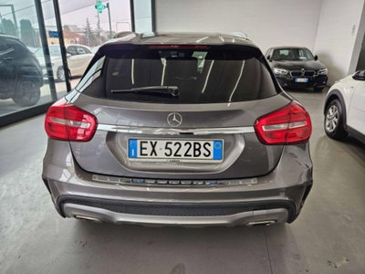Mercedes-Benz GLA SUV 250 Premium (5)