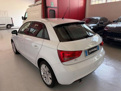 Audi A1 Sportback 1.6 TDI Admired (11)