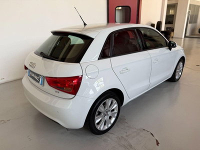 Audi A1 Sportback 1.6 TDI Admired (12)