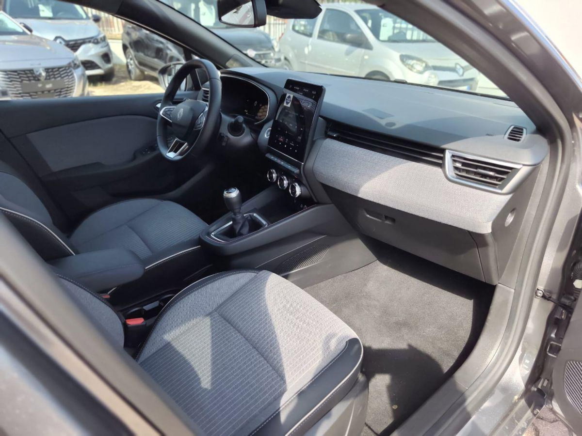 Renault Clio TCe 12V 100 CV GPL 5 porte Life (8)