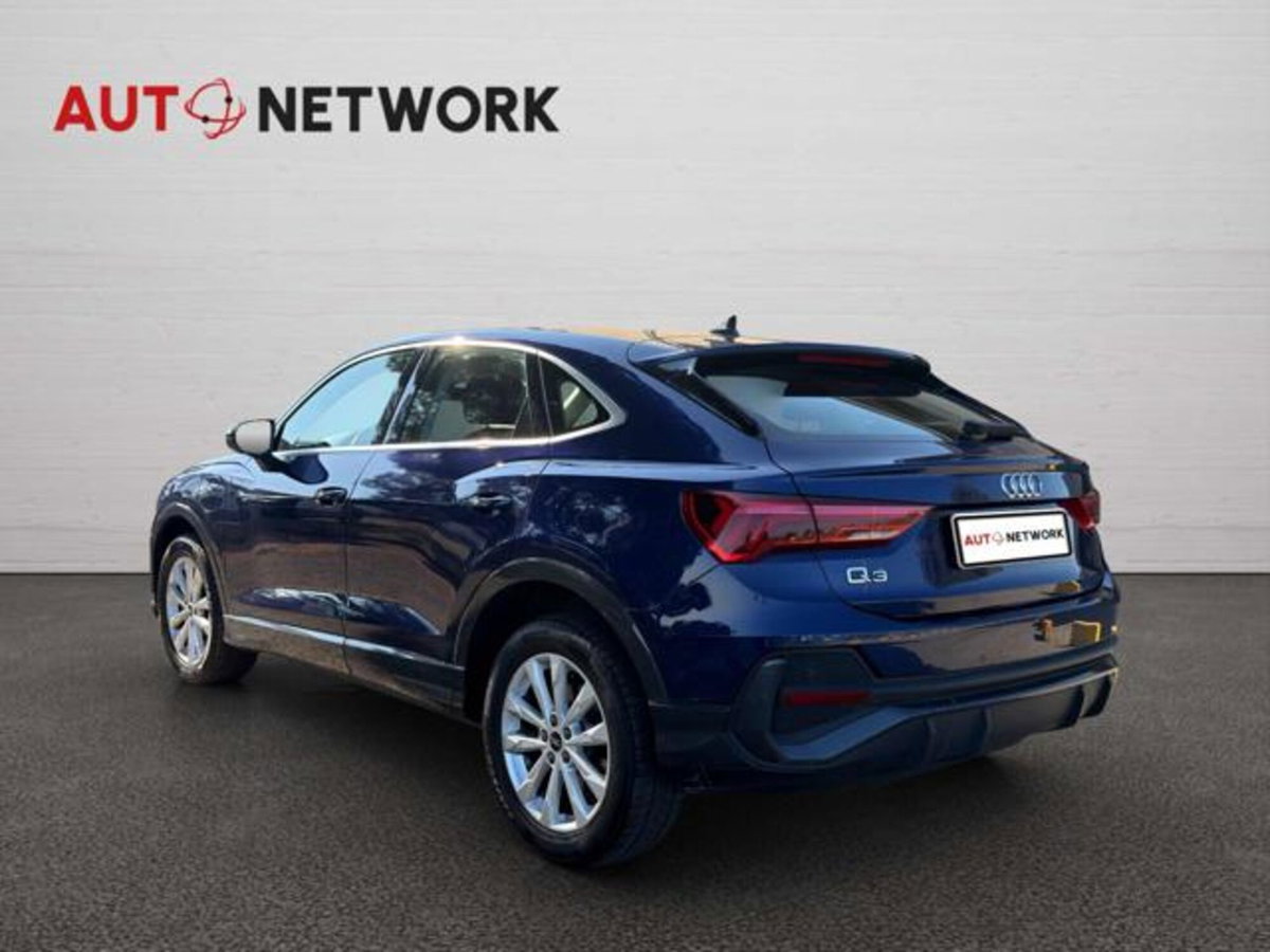 Audi Q3 Sportback 45 TFSI e S tronic Business Plus (4)