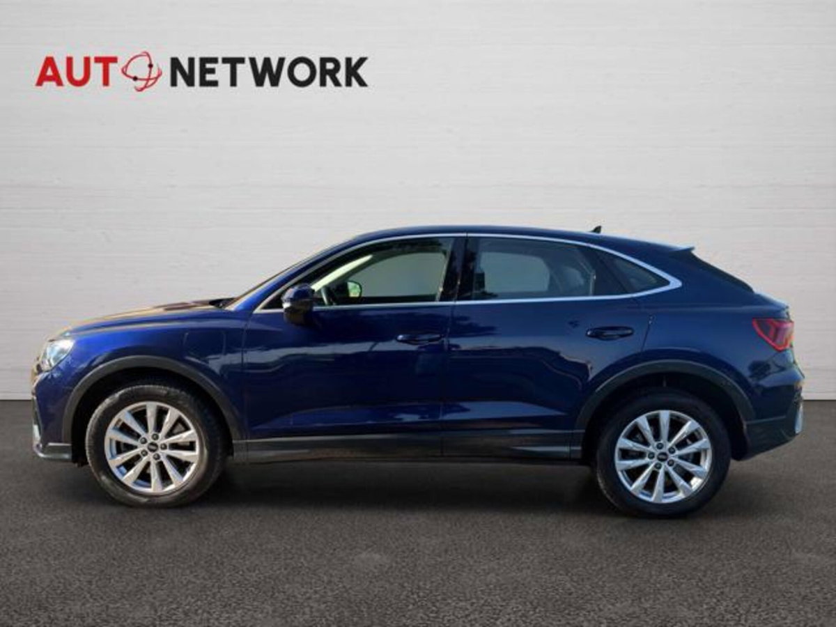 Audi Q3 Sportback 45 TFSI e S tronic Business Plus (7)