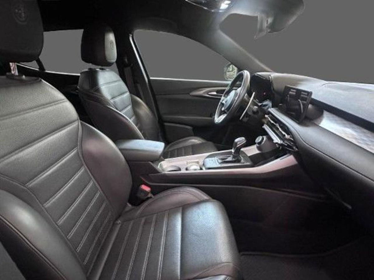Alfa Romeo Tonale 1.5 hybrid Veloce 160cv tct7 (3)