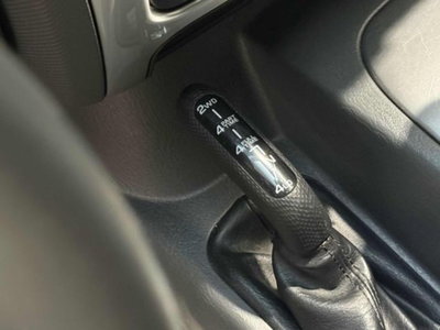 Jeep Cherokee 3.7 V6 Limited (11)