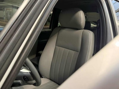 Jeep Cherokee 3.7 V6 Limited (12)
