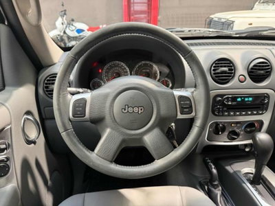 Jeep Cherokee 3.7 V6 Limited (13)
