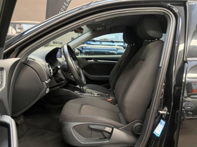 Audi A3 Sportback 35 TDI S tronic Business (8)
