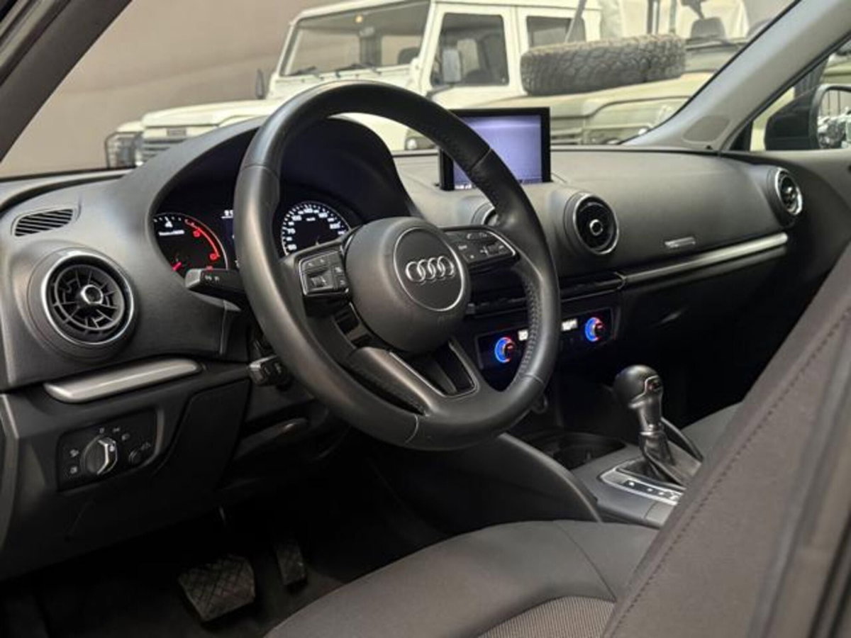 Audi A3 Sportback 35 TDI S tronic Business (9)
