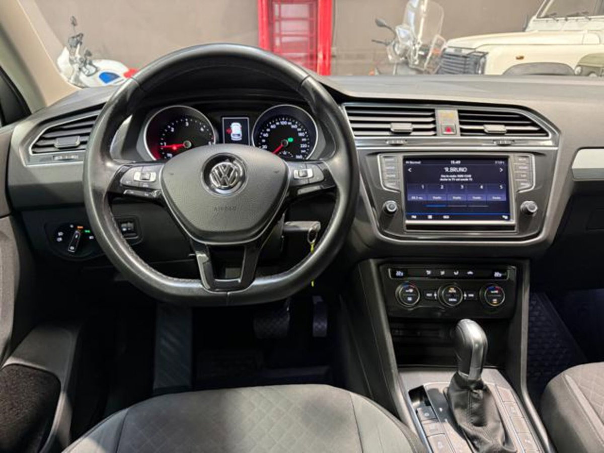 Volkswagen Tiguan 2.0 TDI SCR DSG 4MOTION Style BMT (11)