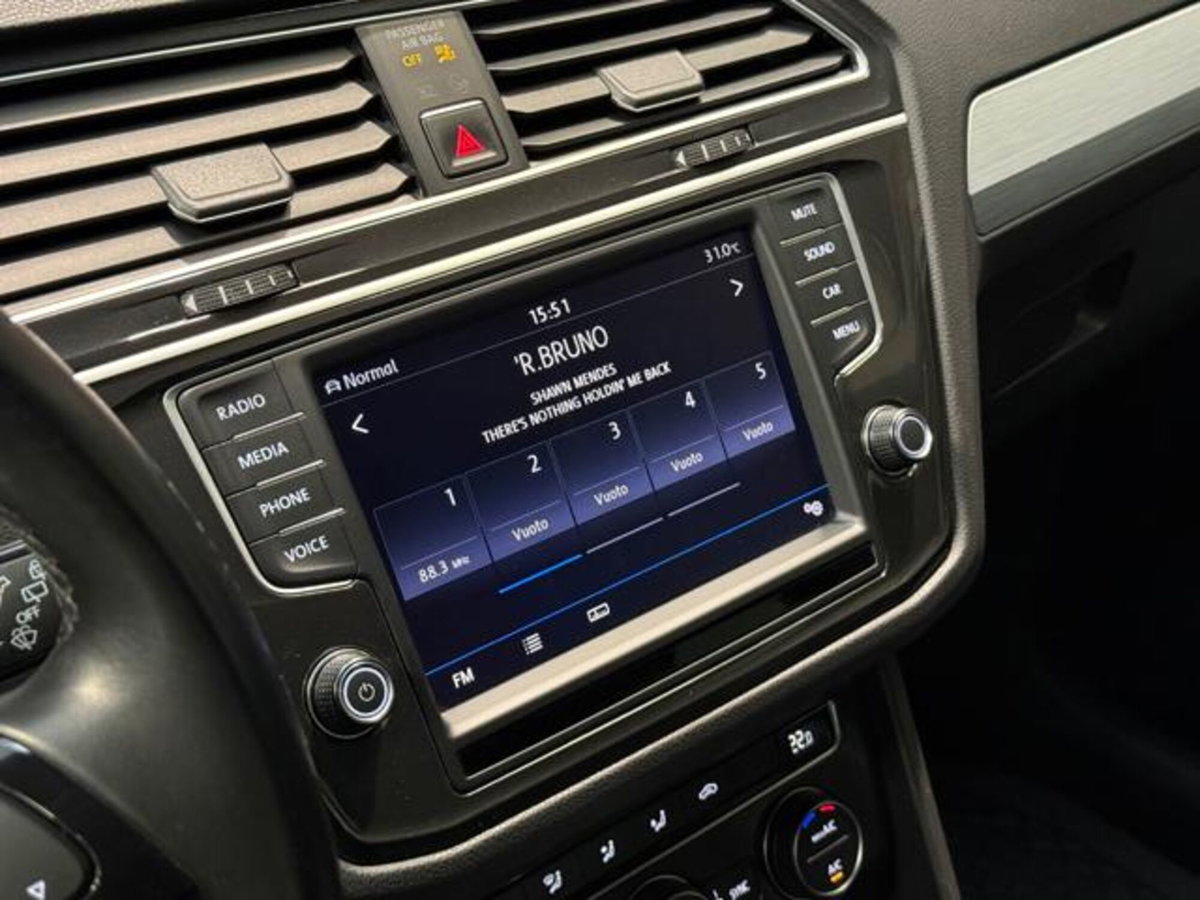 Volkswagen Tiguan 2.0 TDI SCR DSG 4MOTION Style BMT (19)