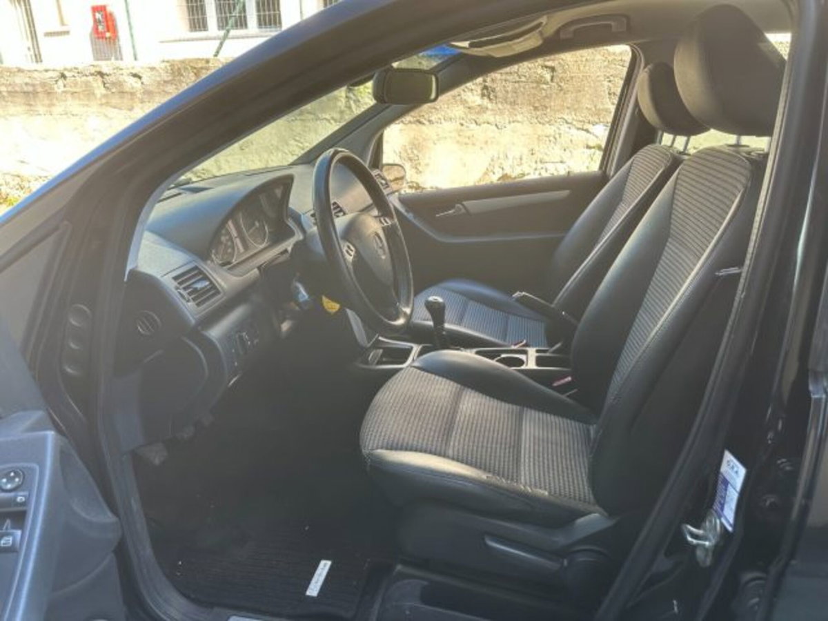 Mercedes-Benz Classe A 150 Avantgarde (6)