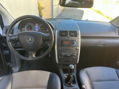 Mercedes-Benz Classe A 150 Avantgarde (8)