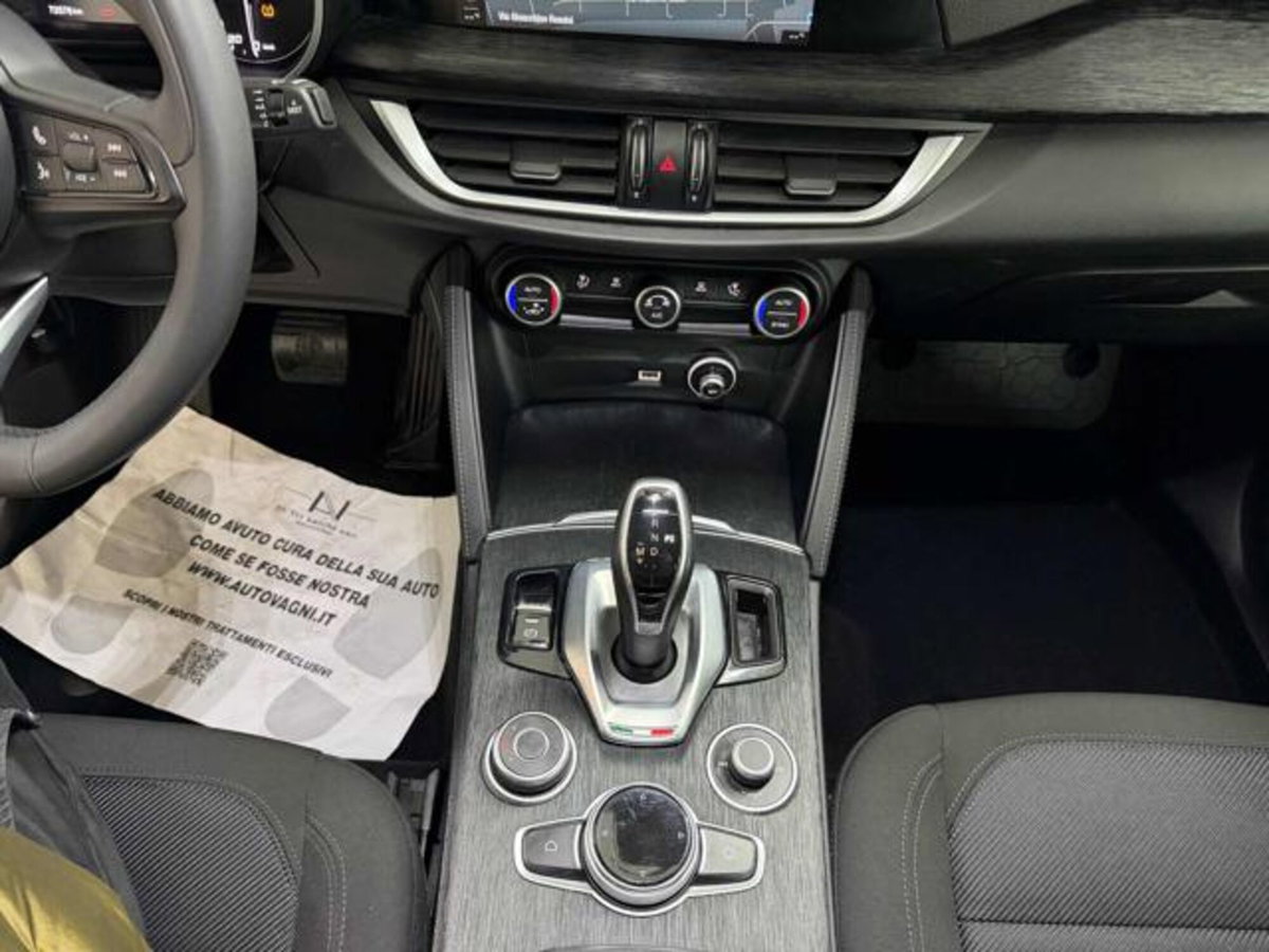 Alfa Romeo Stelvio Stelvio 2.2 Turbodiesel 190 CV AT8 Q4 Super Business (15)