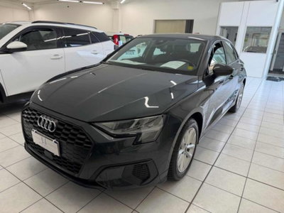 Audi A3 Sportback 30 g-tron S tronic Business usata