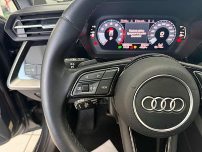 Audi A3 Sportback 30 g-tron S tronic Business (9)