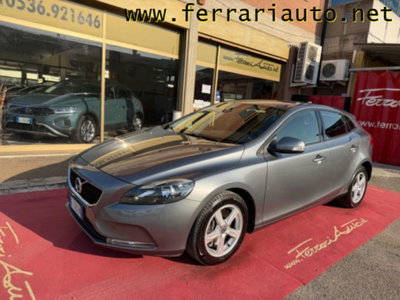 Volvo V40 D2 Geartronic Momentum usata