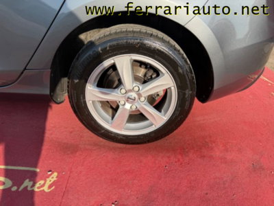 Volvo V40 D2 Geartronic Momentum (6)