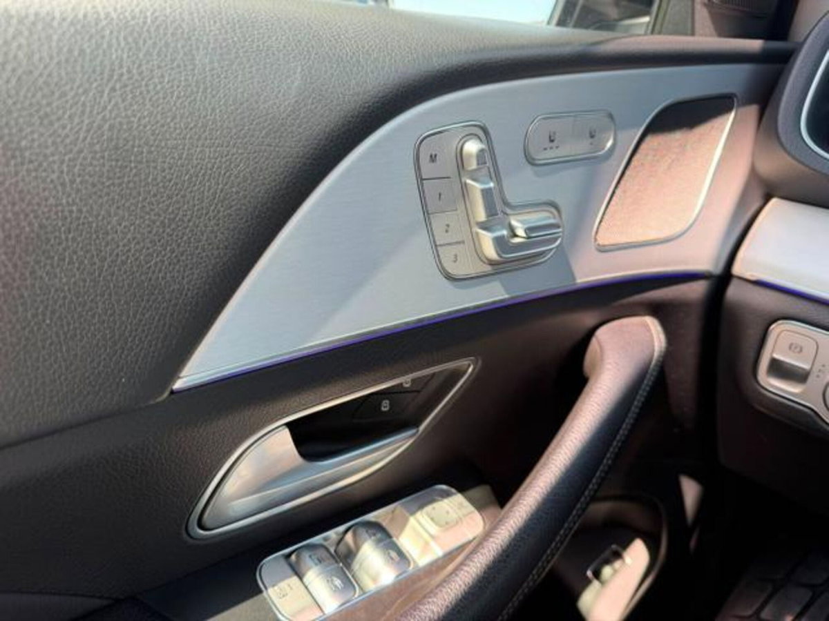 Mercedes-Benz GLE Coupé 350 de 4Matic Plug-in Hybrid Coupé Premium Pro (13)