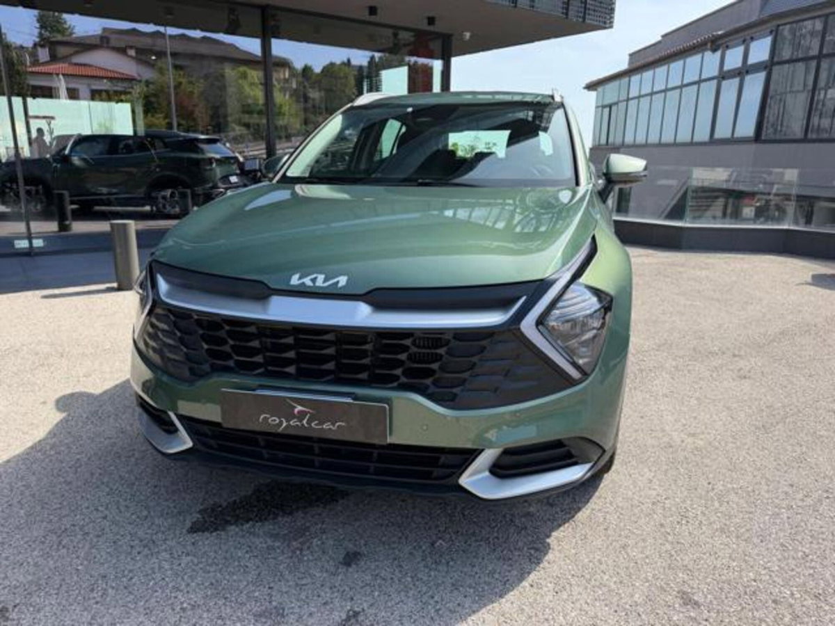 Kia Sportage 1.6 crdi mhev Business dct (2)