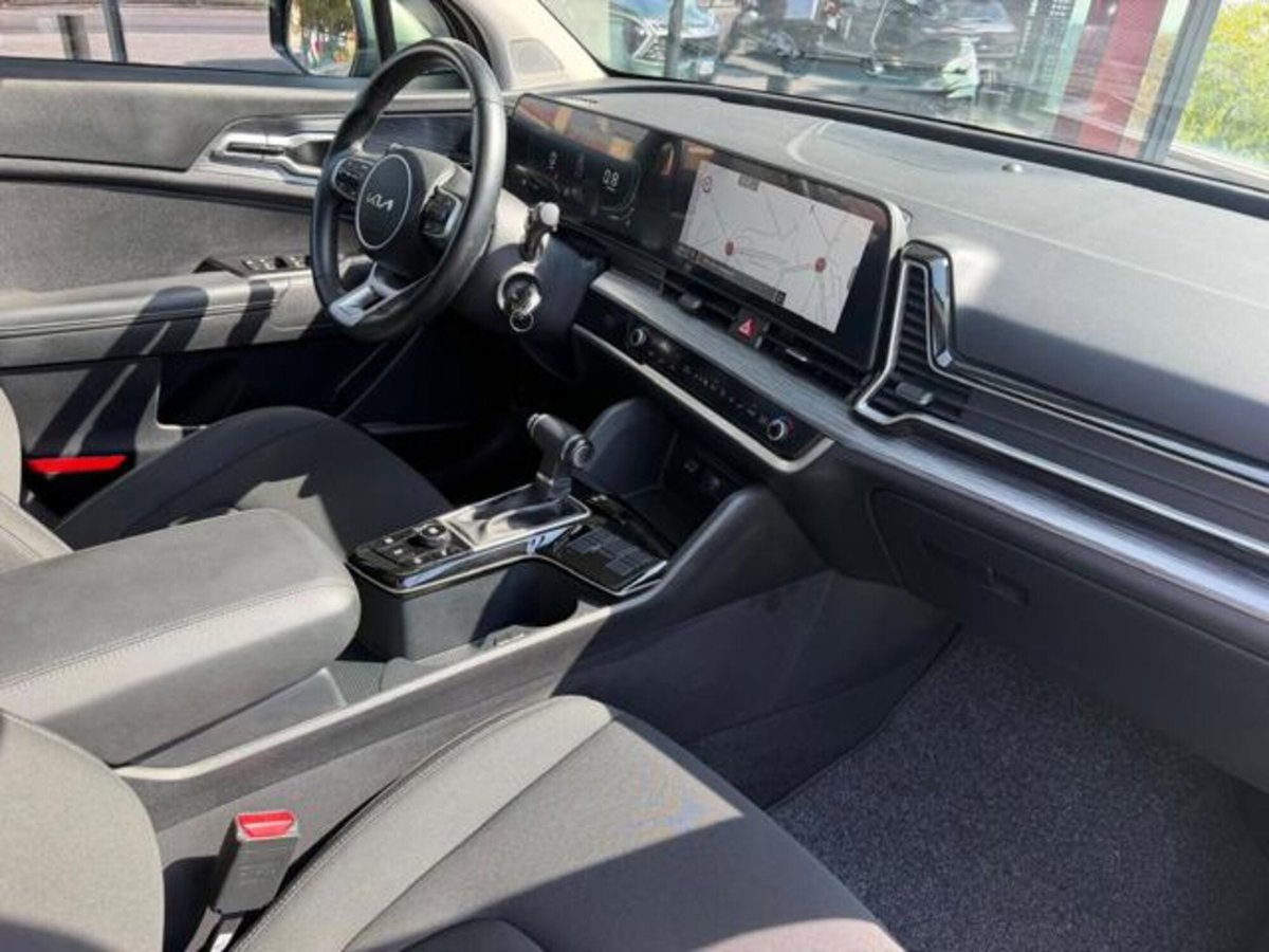 Kia Sportage 1.6 crdi mhev Business dct (6)