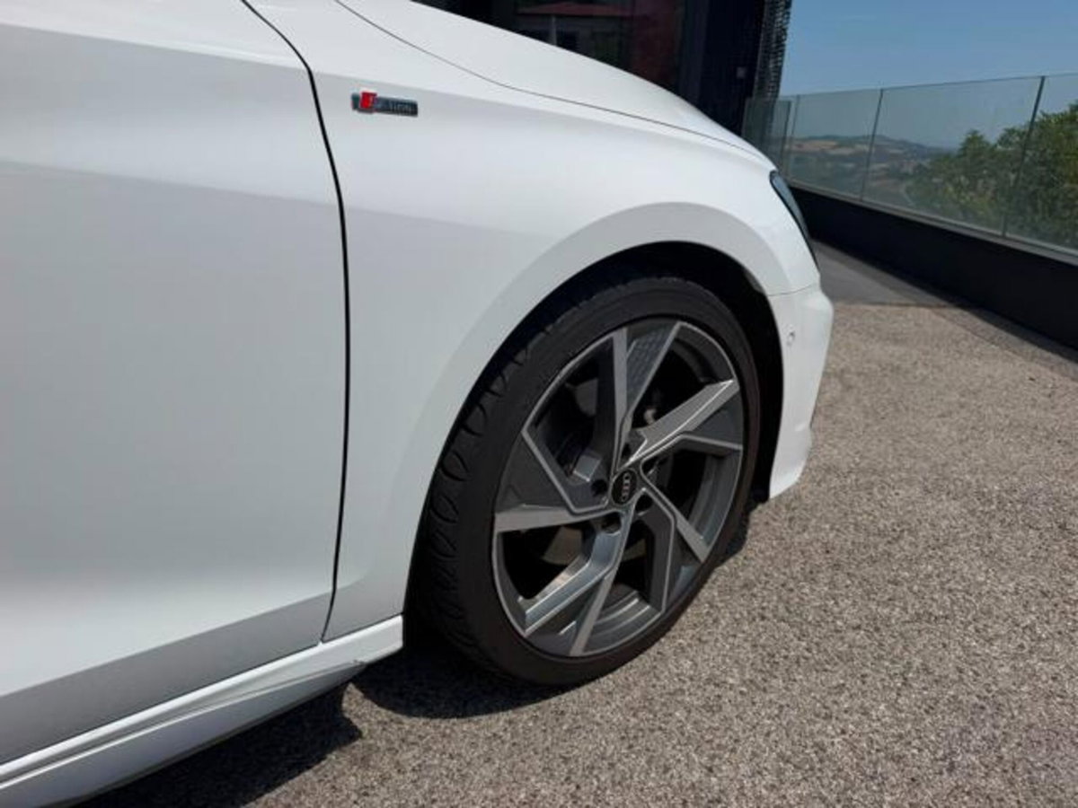 Audi A3 Sportback 35 TDI S tronic Business (5)