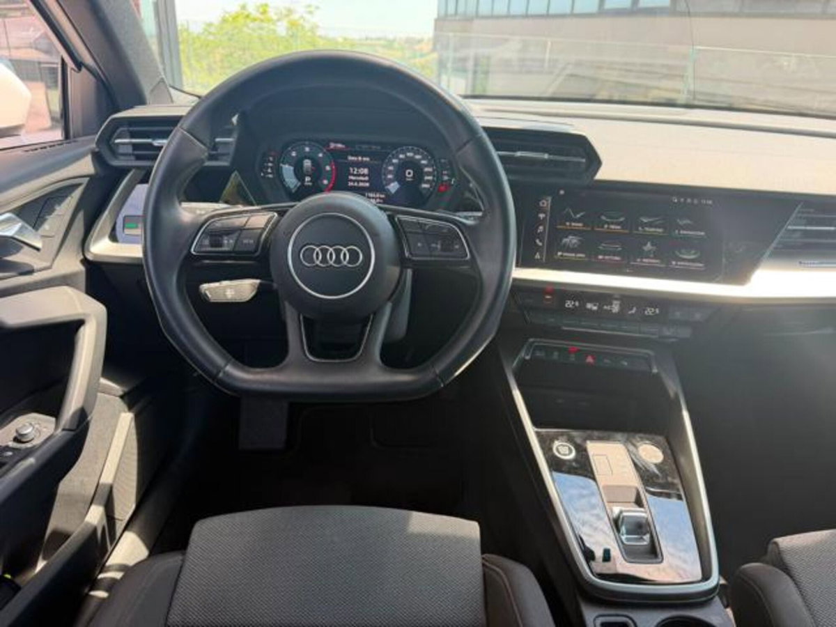 Audi A3 Sportback 35 TDI S tronic Business (6)