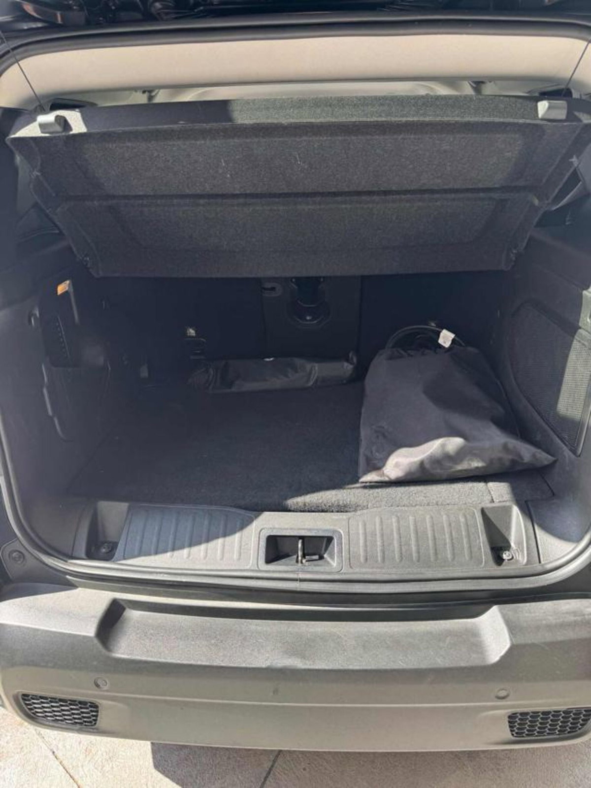Jeep Renegade 1.3 T4 190CV PHEV 4xe AT6 Limited (5)