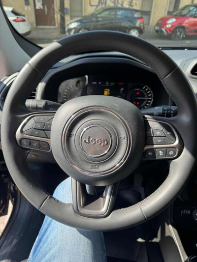 Jeep Renegade 1.3 T4 190CV PHEV 4xe AT6 Limited (9)