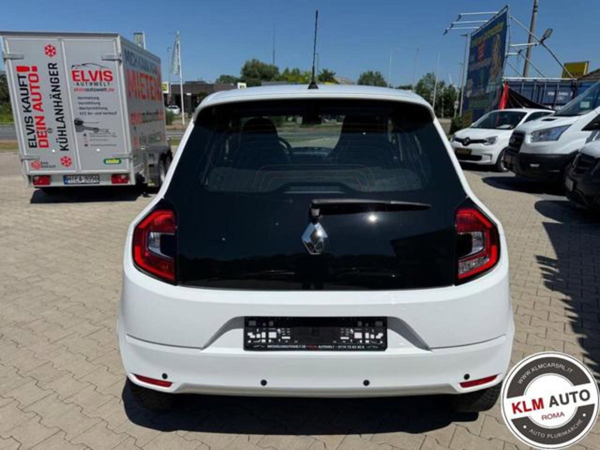 Renault Twingo SCe 65 CV Signature (4)
