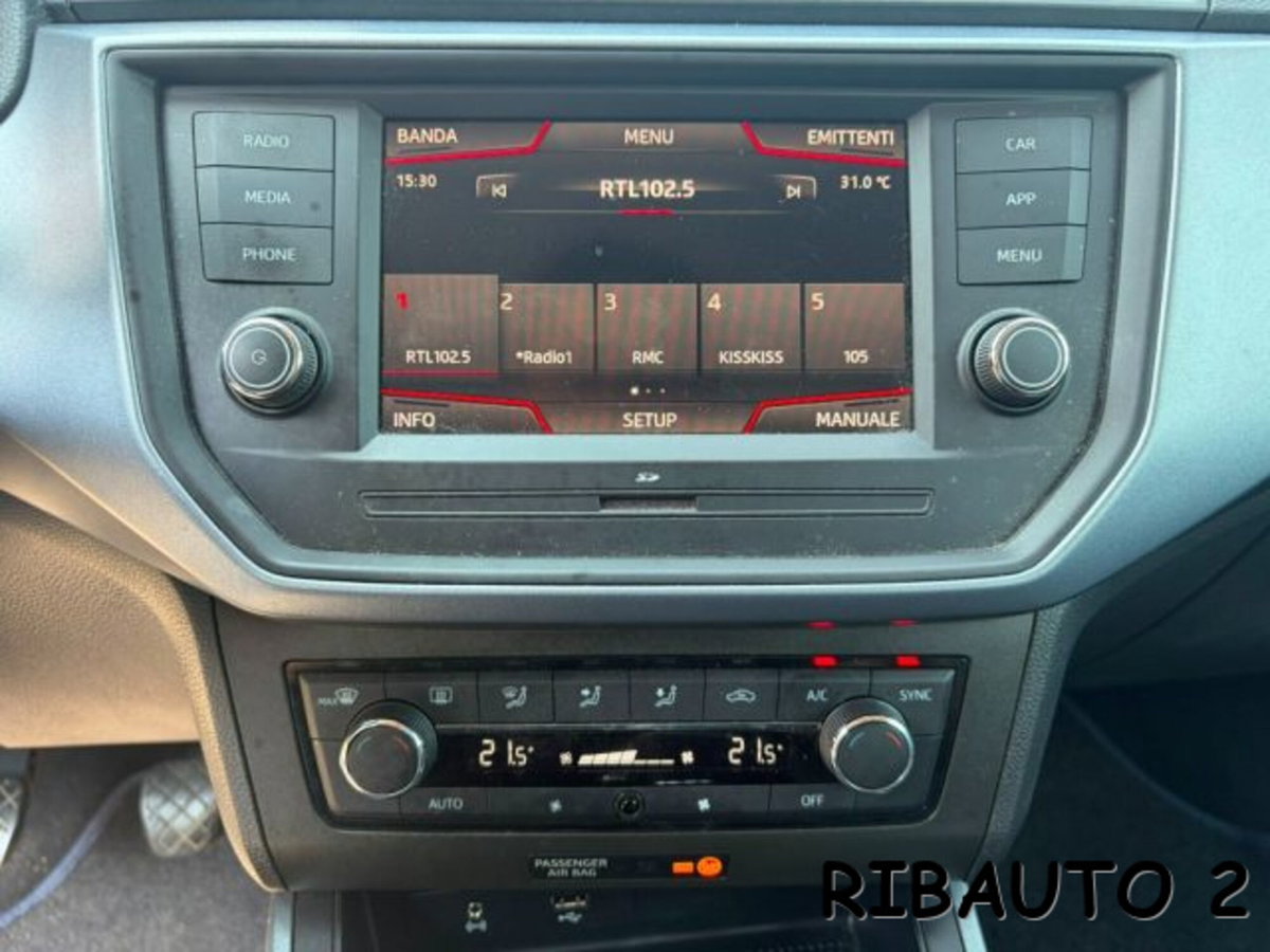 SEAT Arona 1.0 EcoTSI 115 CV XCELLENCE (8)
