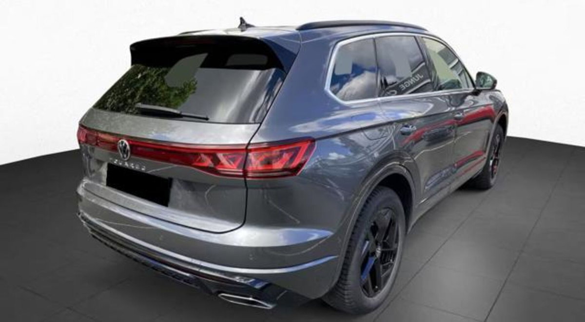 Volkswagen Touareg 3.0 V6 tdi scr R-Line Final Edition 231cv auto (4)
