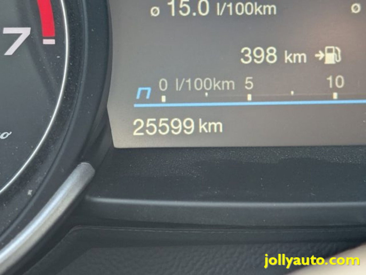 Alfa Romeo Giulia 2.0 Turbo 280 CV AT8 AWD Q4 Veloce (12)