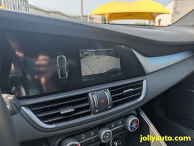 Alfa Romeo Giulia 2.0 Turbo 280 CV AT8 AWD Q4 Veloce (19)