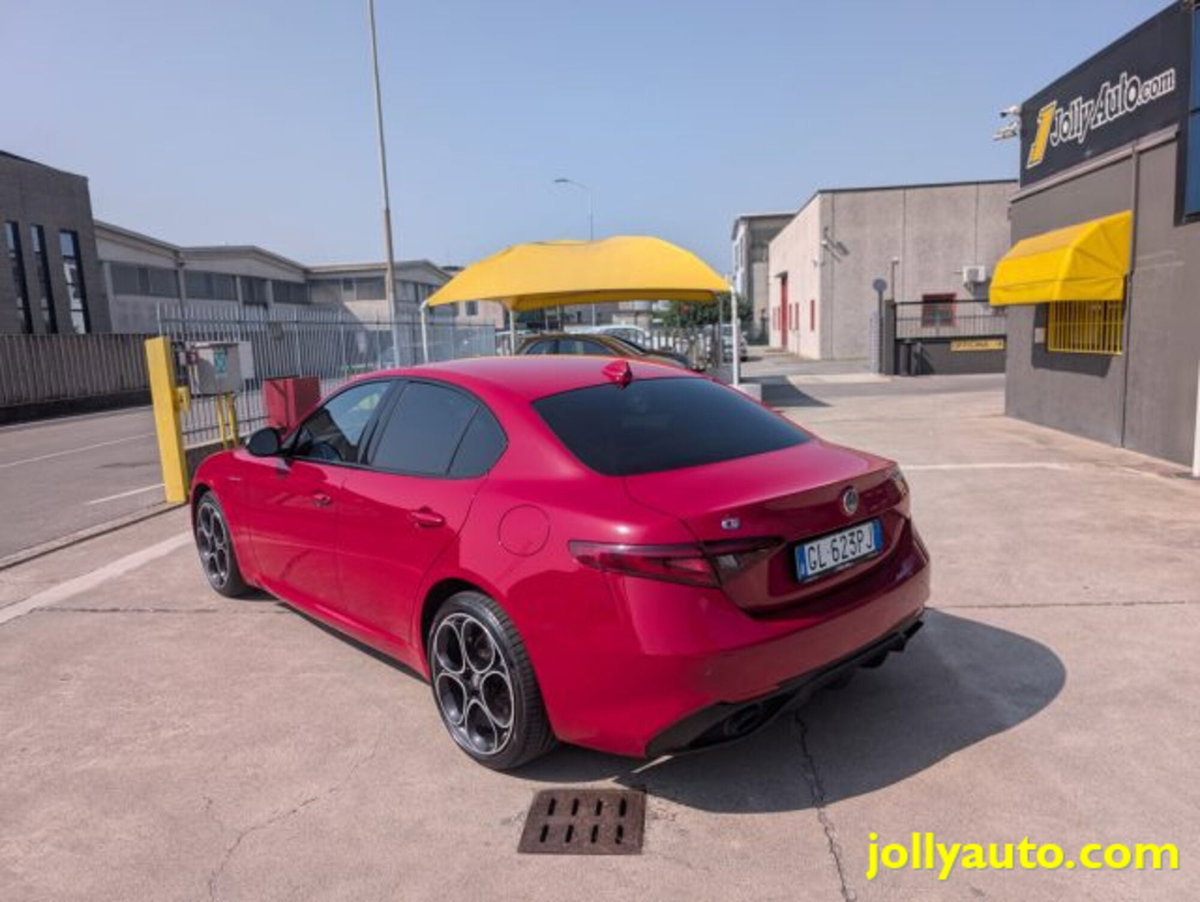 Alfa Romeo Giulia 2.0 Turbo 280 CV AT8 AWD Q4 Veloce (20)