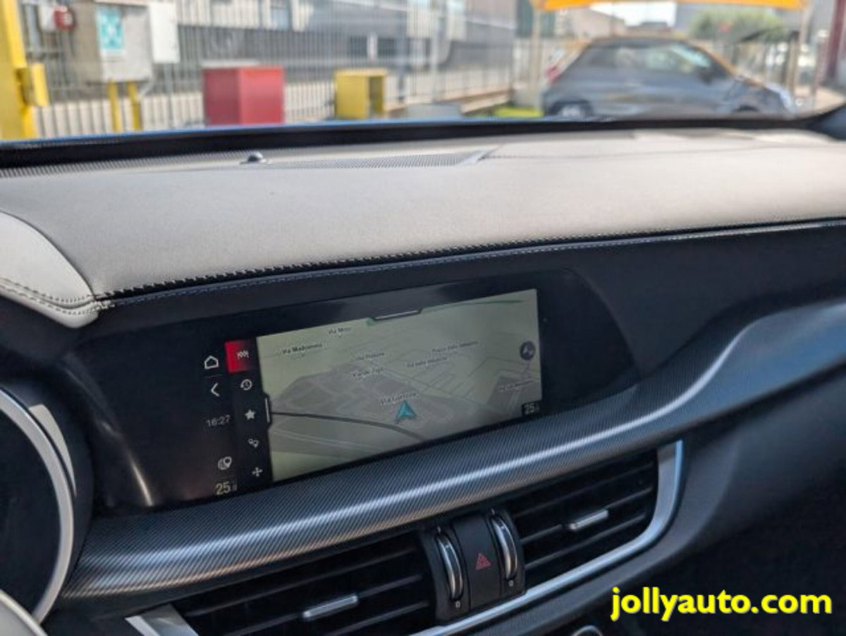 Alfa Romeo Stelvio Stelvio 2.2 Turbodiesel 210 CV AT8 Q4 Veloce (16)