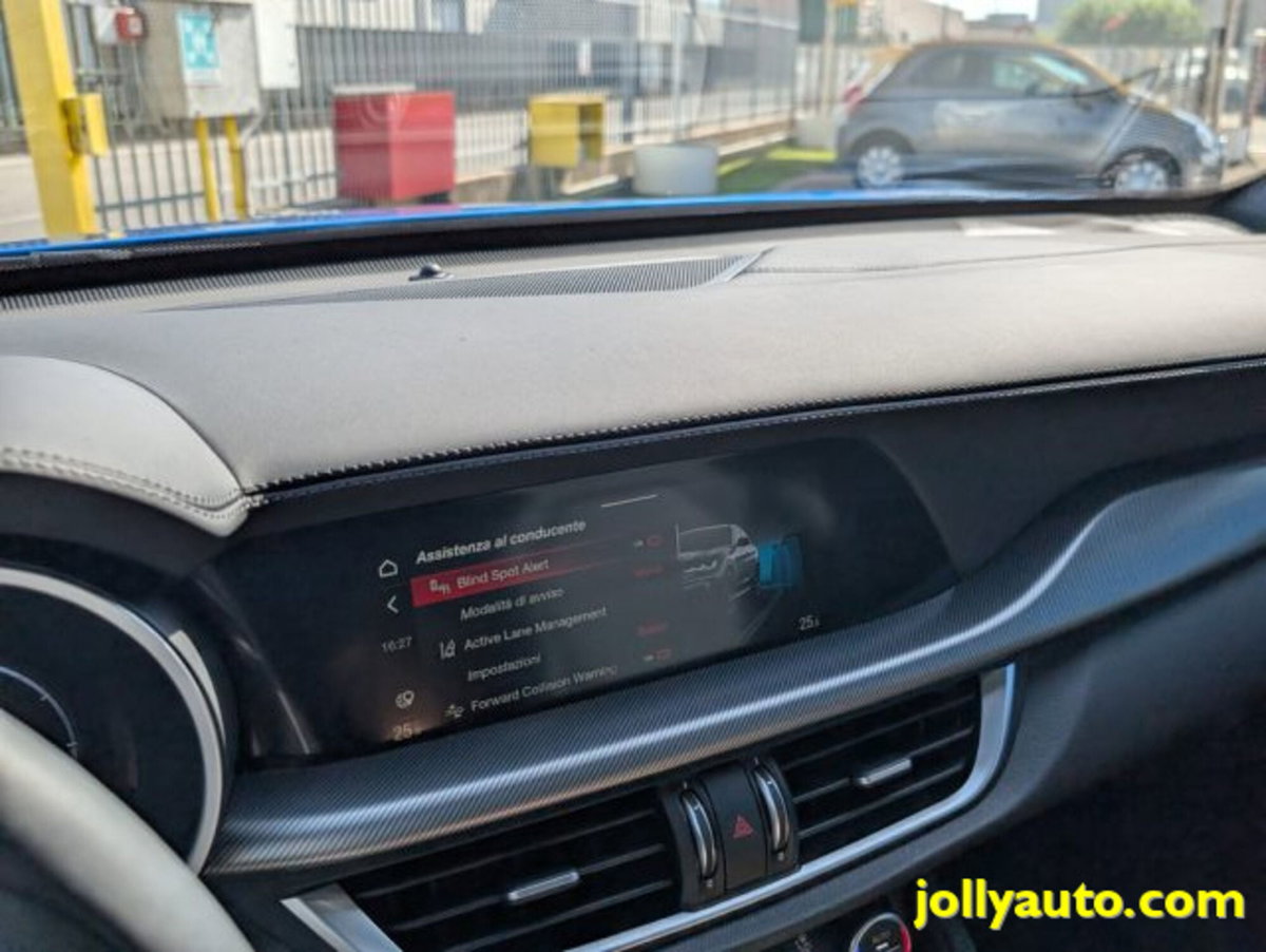 Alfa Romeo Stelvio Stelvio 2.2 Turbodiesel 210 CV AT8 Q4 Veloce (18)