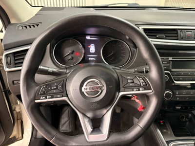 Nissan Qashqai 1.5 dCi Tekna (13)