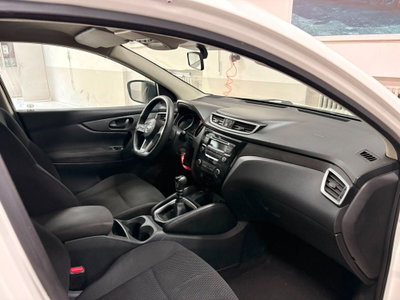Nissan Qashqai 1.5 dCi Tekna (7)